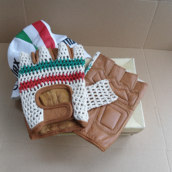 Vintage style Leather cycling gloves Italia 